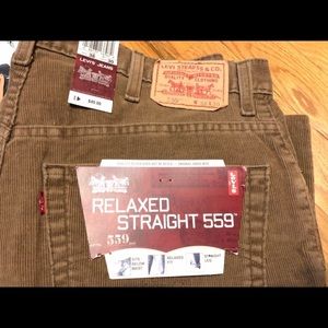 Men’s Levi’s 559 corduroys 38x30 BROWN   NWT